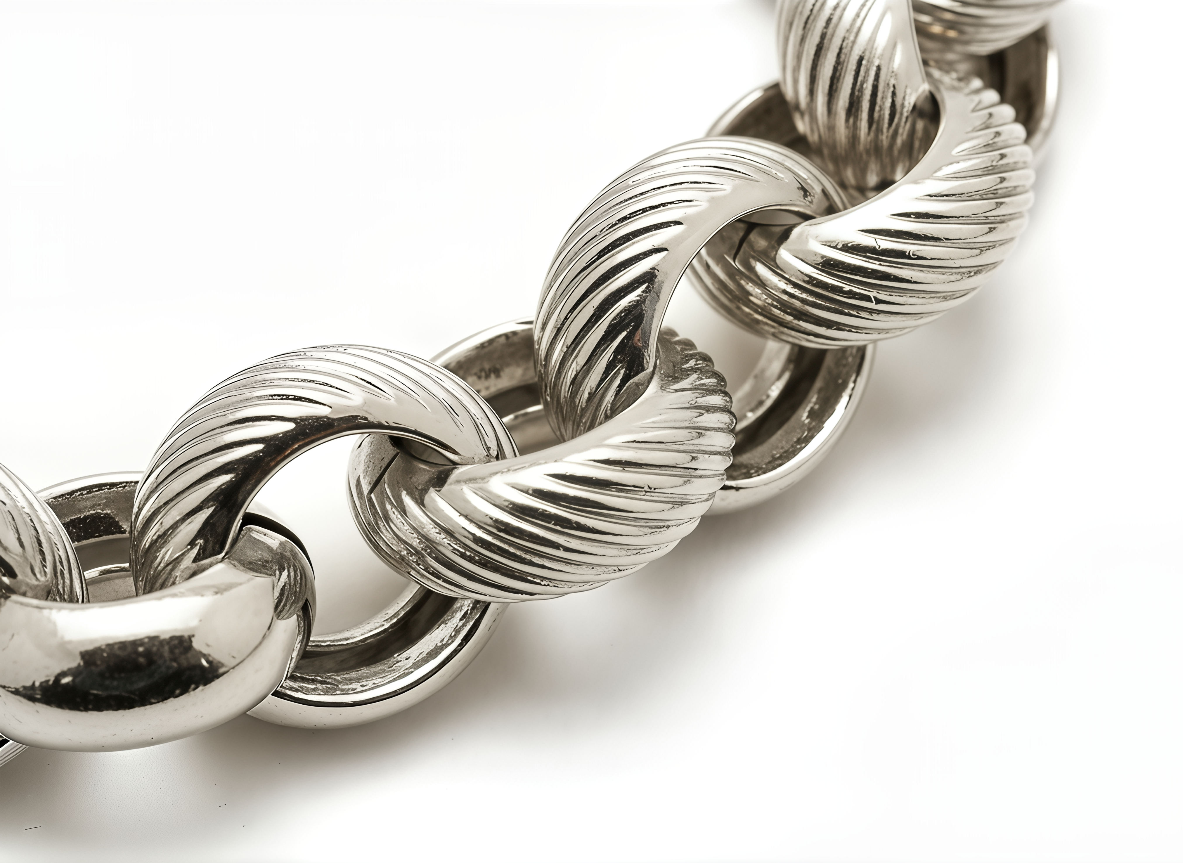 Dubai Alternating Round Link Bracelet in 925 Silver and 24KT Gold Plated