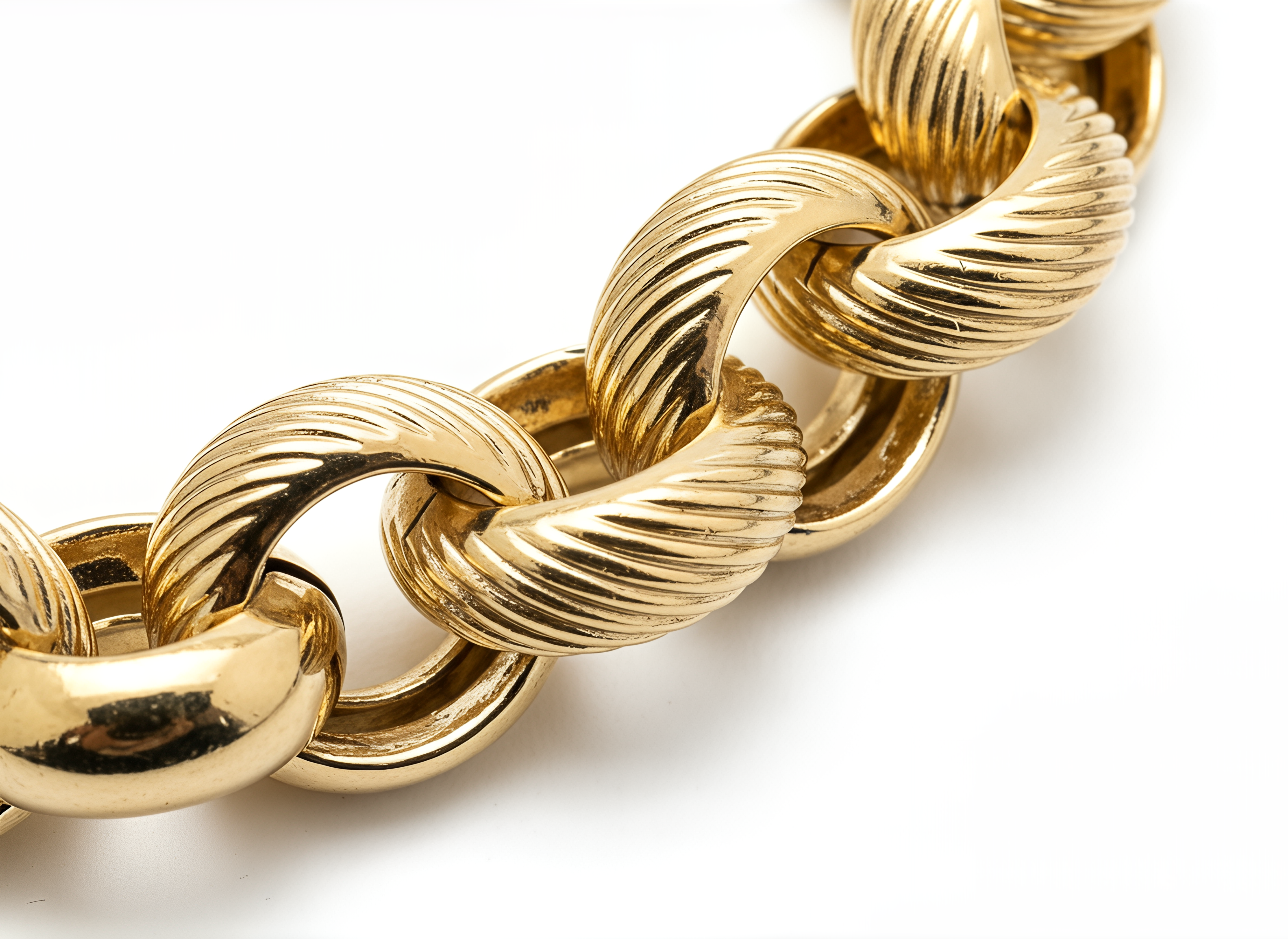 Dubai Alternating Round Link Bracelet in 925 Silver and 24KT Gold Plated