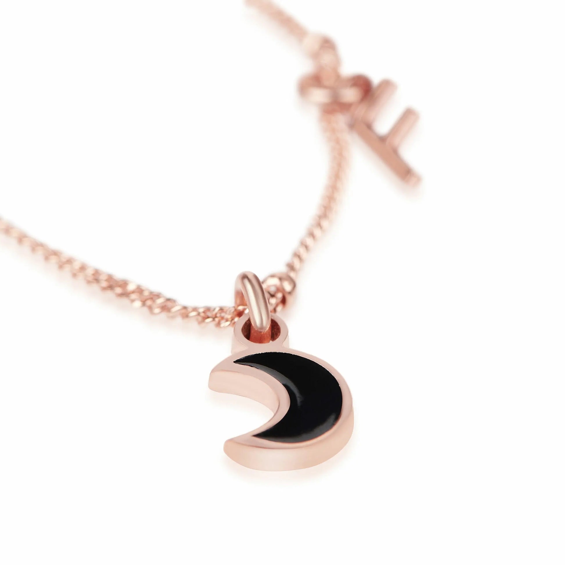 Collana Megghy con luna nera e lettera