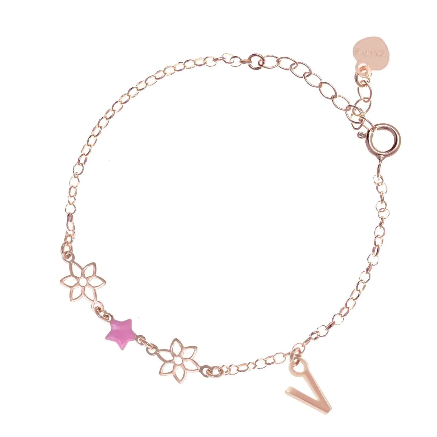 Bracciale regolabile in argento 925 rose’ con due fiorellini sagomati, stella smaltata rosa e letterina pendente.