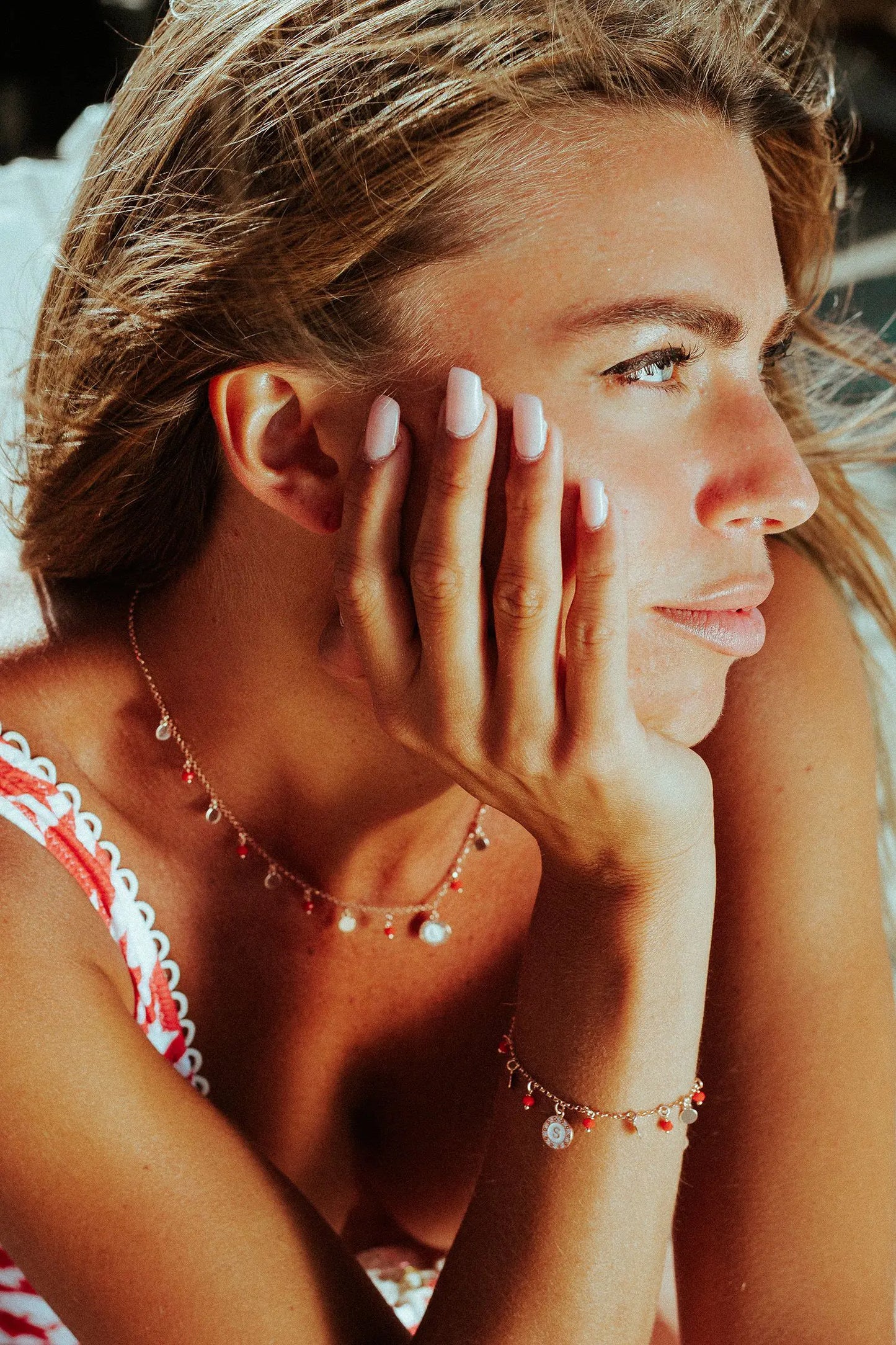 Bracciale Venere con pietre rosse