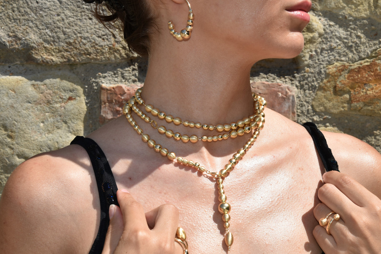 Collana  SABA in argento 925, con placcatura  a spessore in oro 24Kt  e sfere setate.